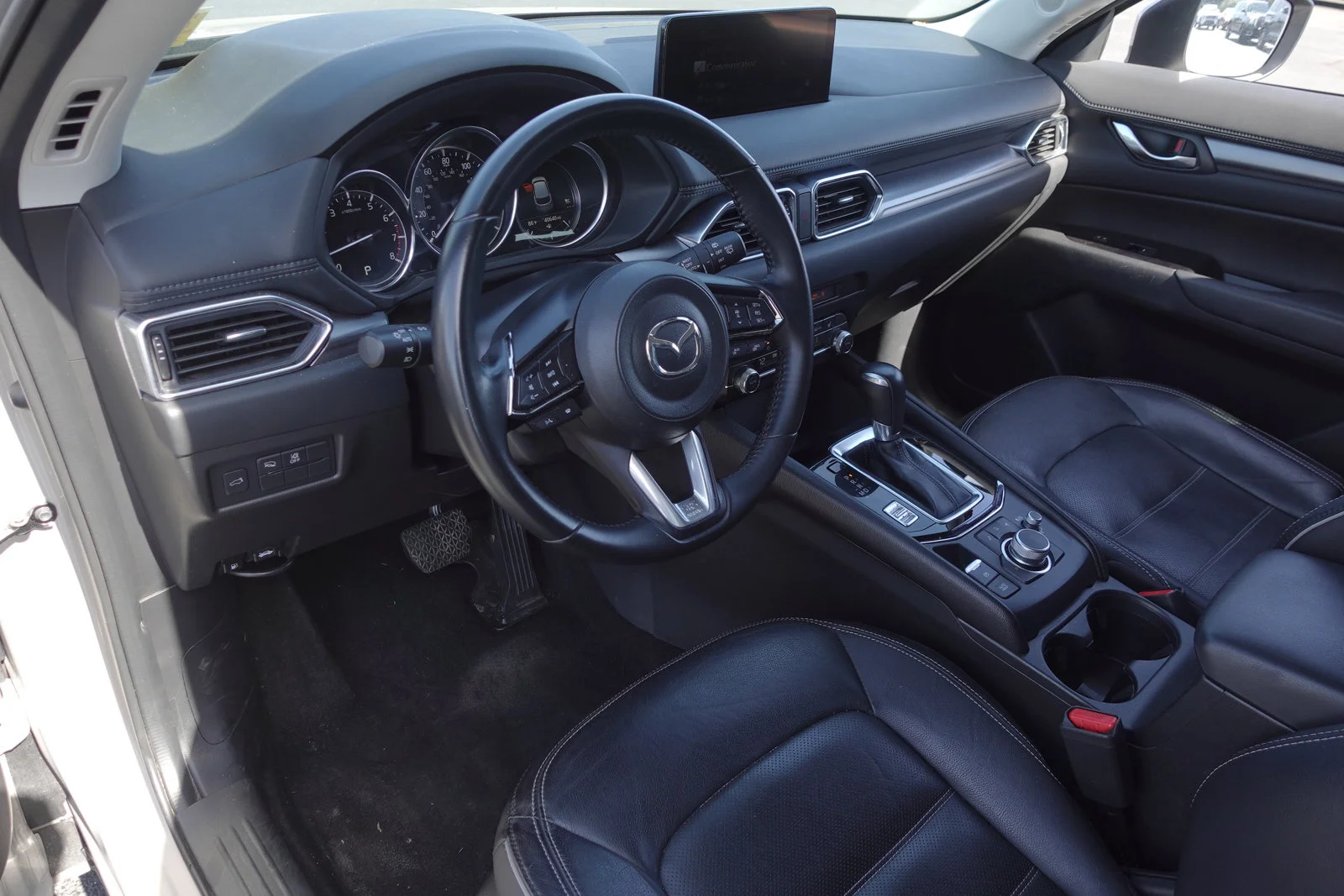 Certified Used 2025 Platinum Quartz Metallic Mazda 2.5 S Preferred Package image 11