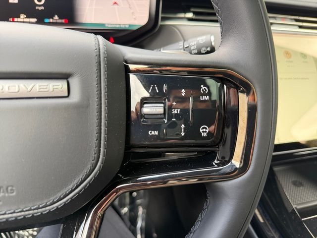 New 2026 Carpathian Grey Land Rover Dynamic SE image 23