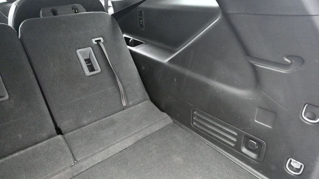 Used 2019 Black Chevrolet 3LT image 30