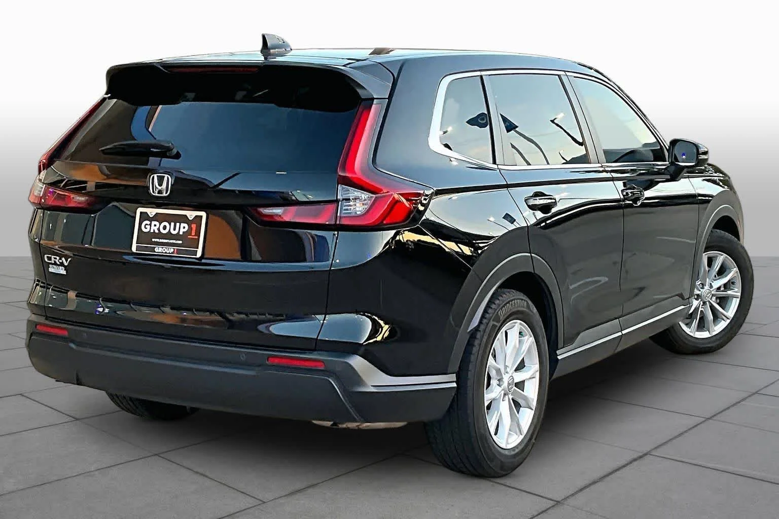 Used 2024 Crystal Black Pearl Honda EX-L image 12