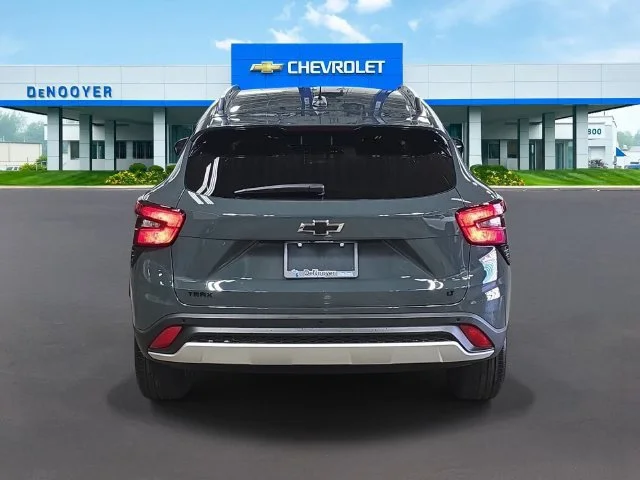 2026 Chevrolet Trax LT - Photo 9