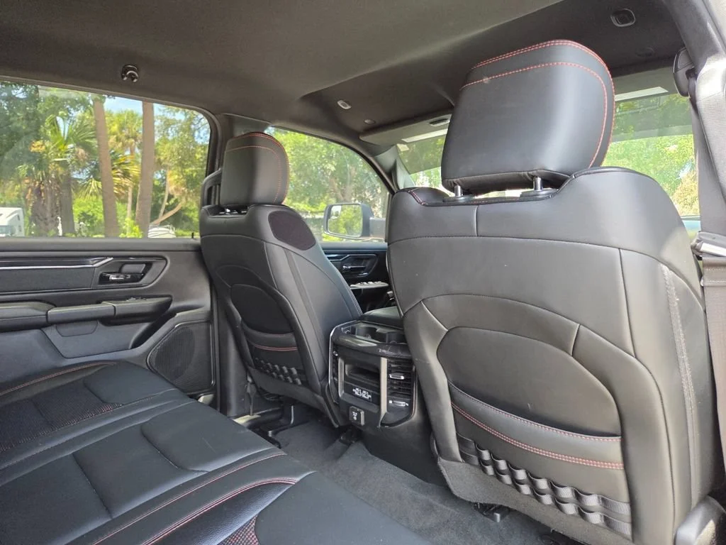 Used 2022 Diamond Black Crystal Pearlcoat Ram Big Horn image 17