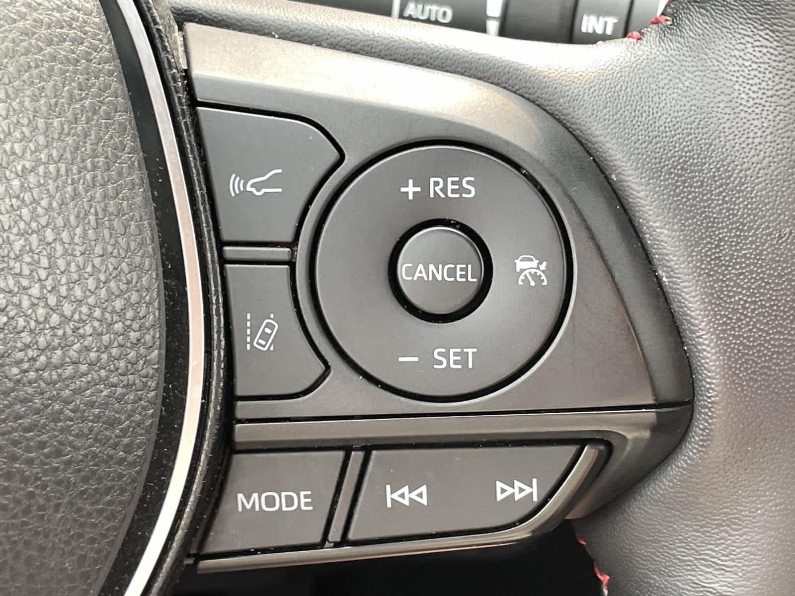 Used 2021 Super White Toyota SE image 27