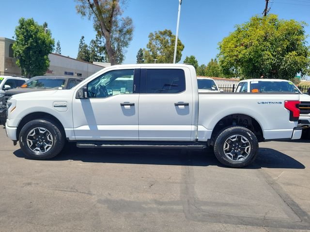Certified Used 2023 Oxford White Ford XLT image 31
