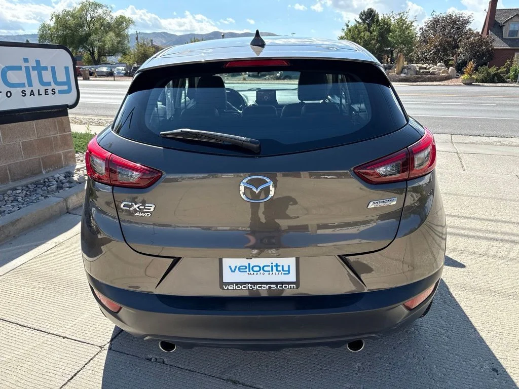 Used 2018 Silver Mazda Grand Touring image 5