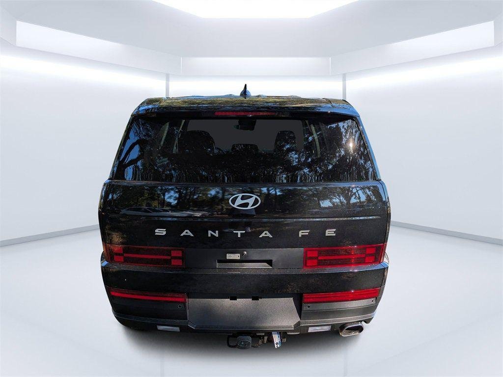 New 2026 Black Hyundai SE FWD image 4