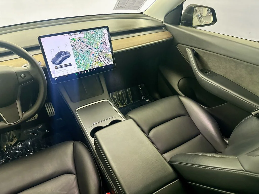 Used 2022 Gray Tesla Performance image 21
