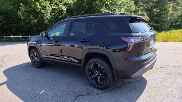 New 2027 Mosaic Black Metallic Chevrolet LT image 6