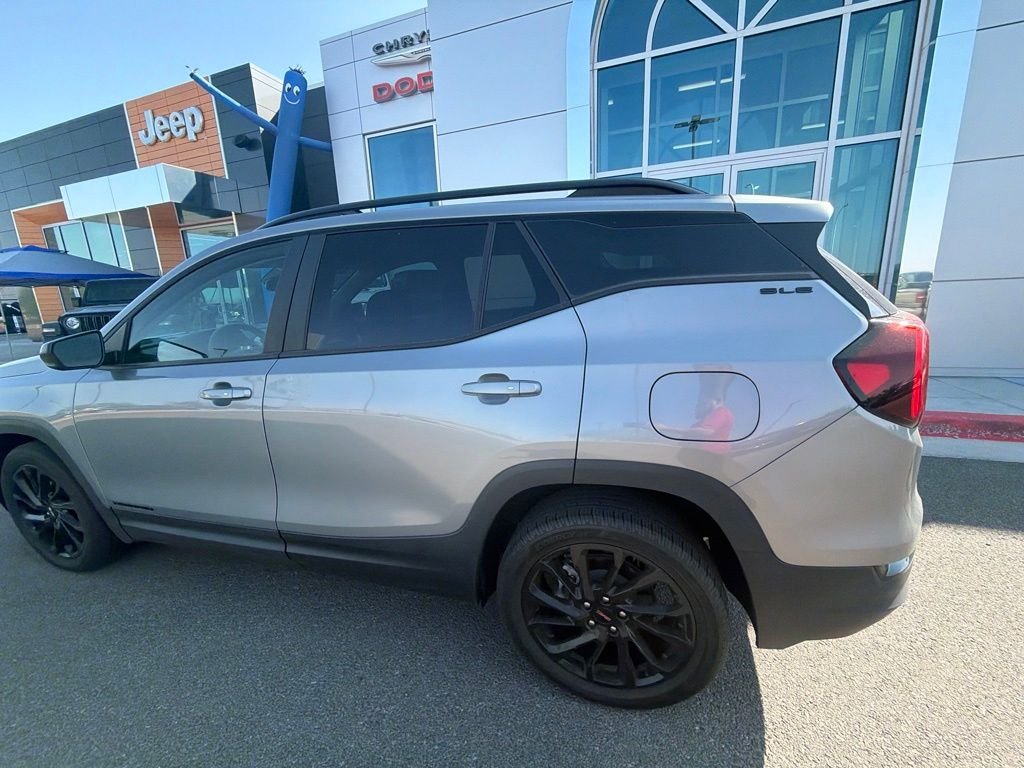 Used 2023 Silver GMC SLE image 18
