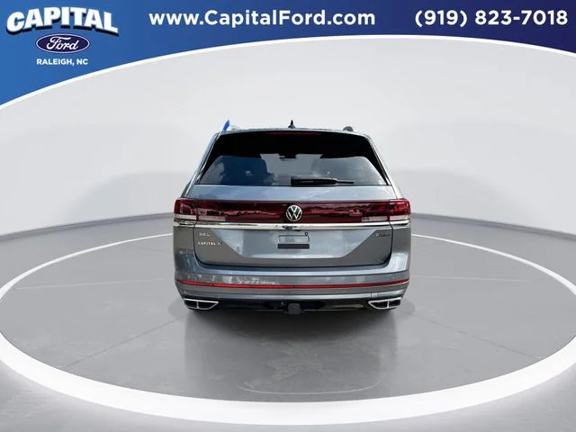 Used 2024 Gray Volkswagen 2.0T SEL Premium R-Line image 7