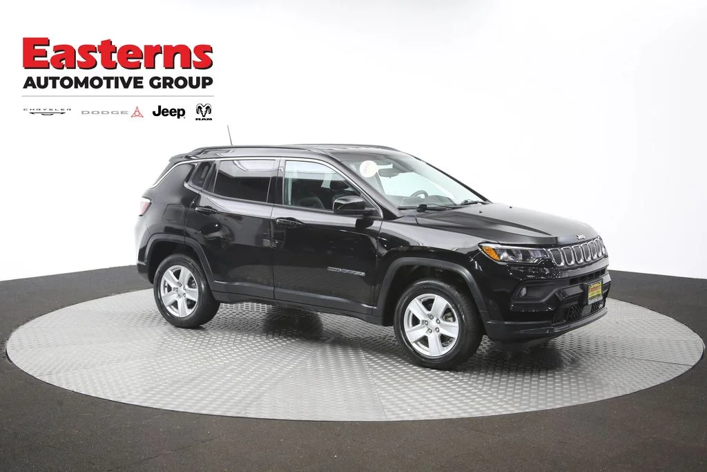 Certified Used 2022 Black Jeep Latitude image 47