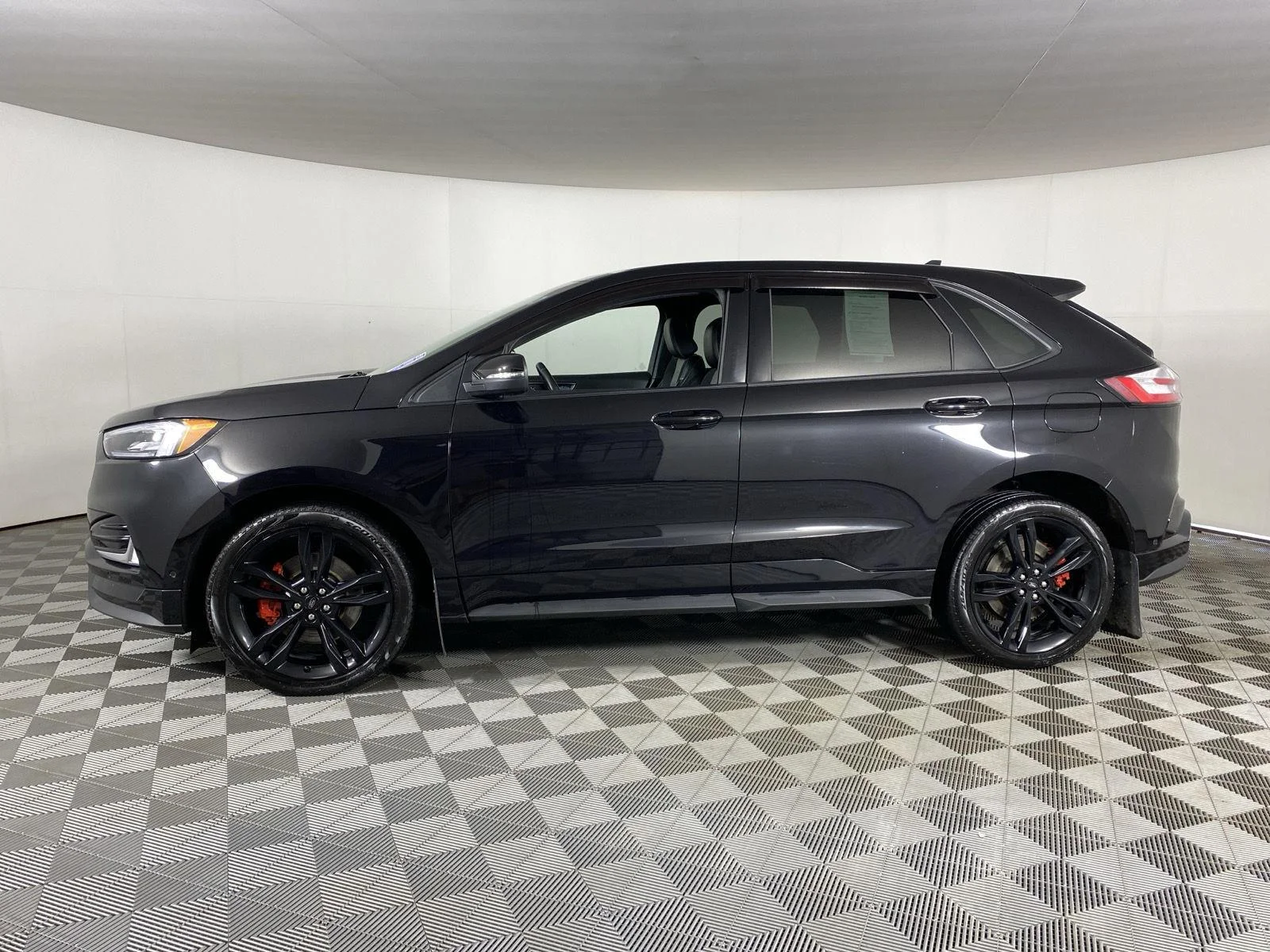 Used 2020 Agate Black Ford ST image 4