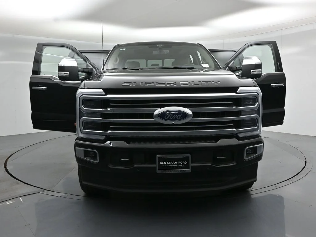 New 2026 Agate Black Metallic Ford Platinum image 32