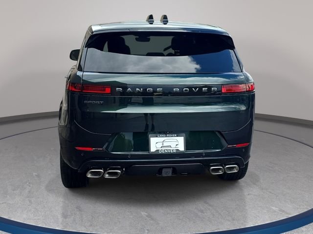 New 2026 British Racing Green Land Rover Dynamic SE image 6