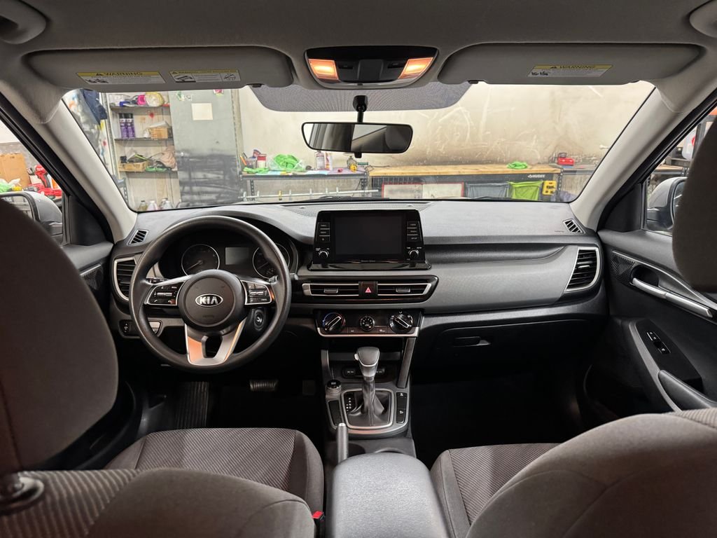 Used 2021 Steel Gray Kia LX image 27