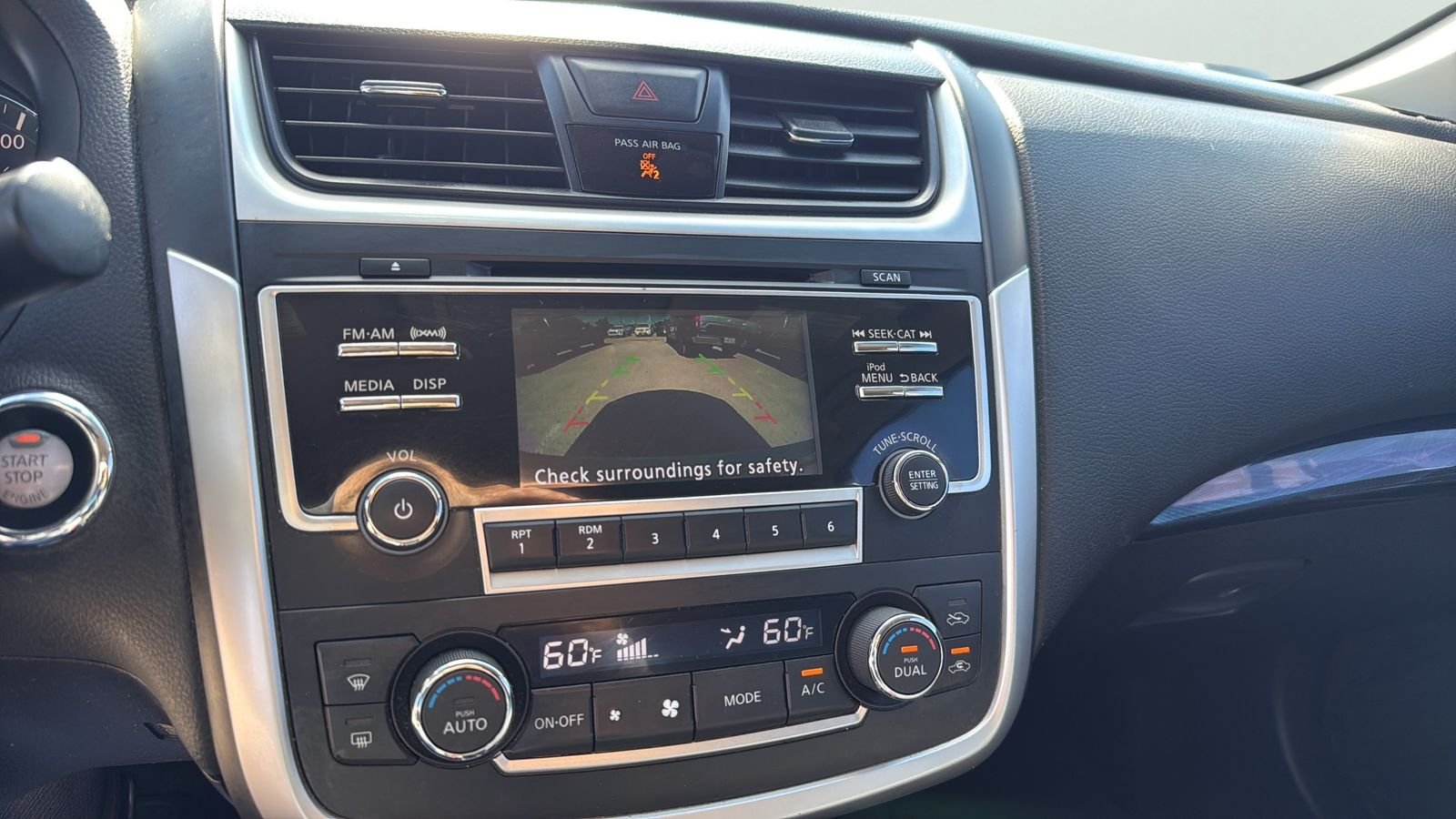 Used 2017 Silver Nissan 2.5 SL image 15