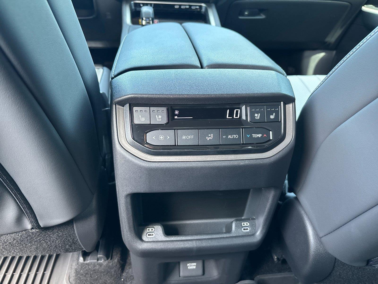 Used 2025 Caviar Lexus TX 500h F SPORT Premium image 33