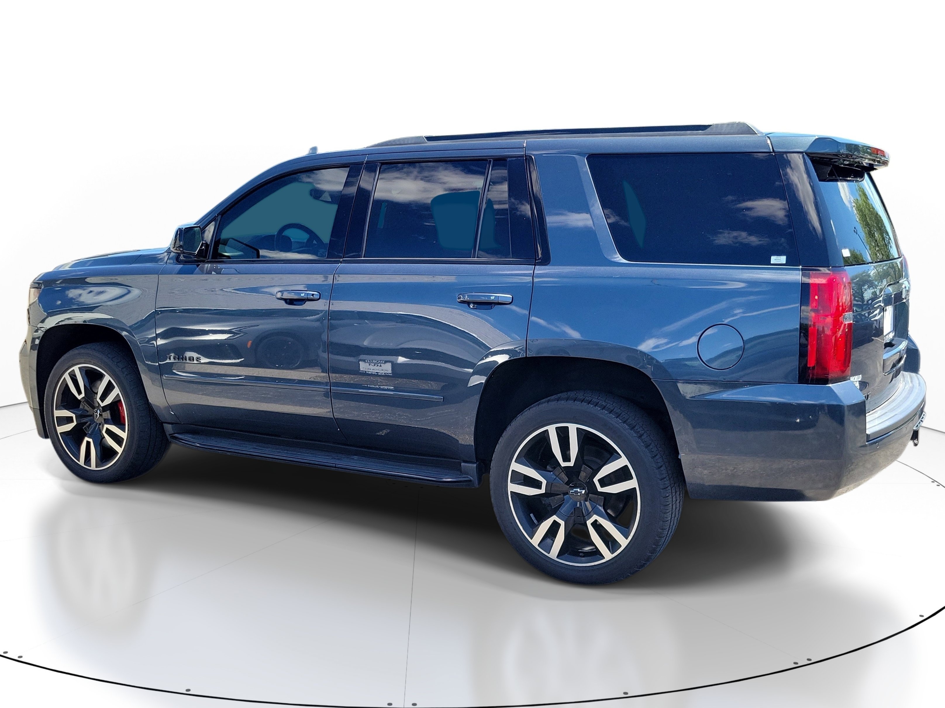Used 2019 Blue Chevrolet Premier image 4