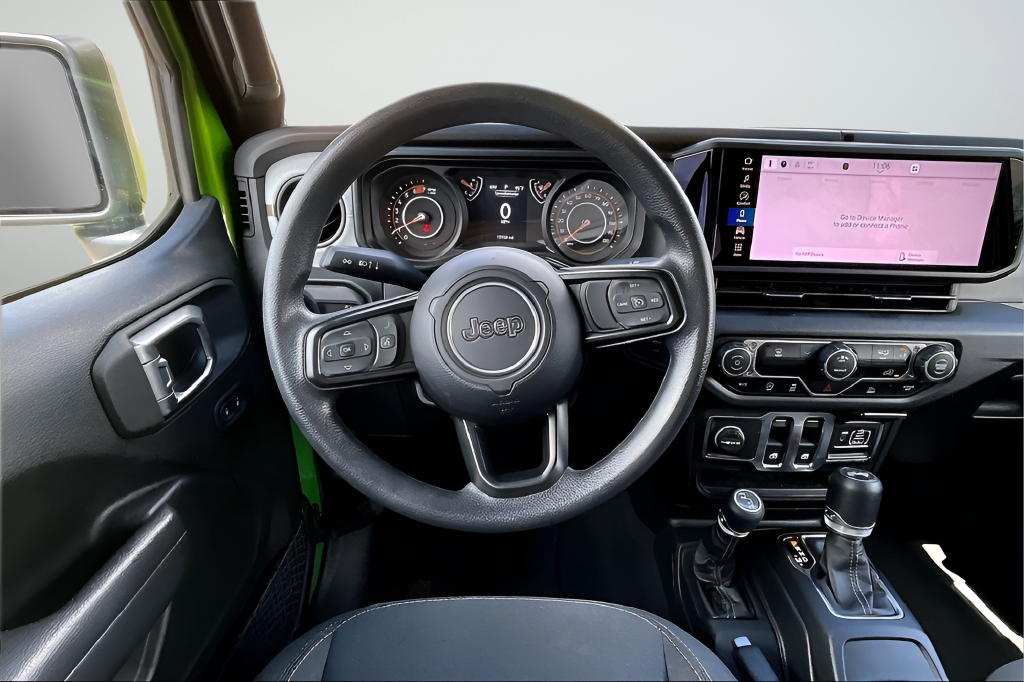 Used 2025 Green Jeep Sport image 8