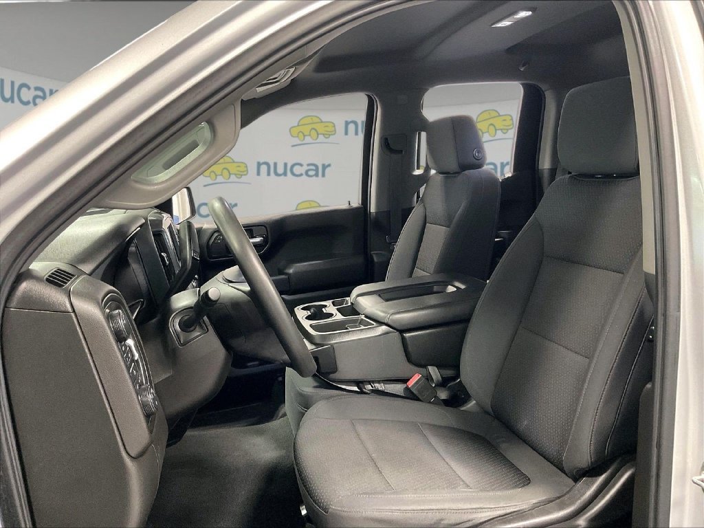 Used 2021 Silver Chevrolet Custom image 10