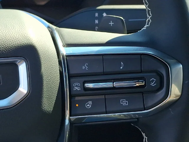 New 2027 Glacier White Tricoat GMC Denali Ultimate image 19