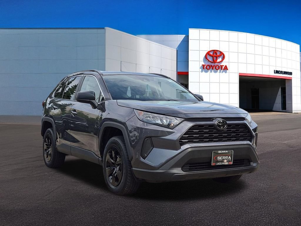 Used 2019 Gray Toyota LE image 9