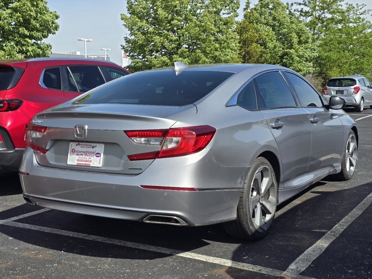 Used 2018  Honda Touring image 7