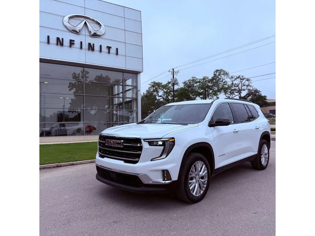 2026 GMC Acadia Elevation AWD's photo