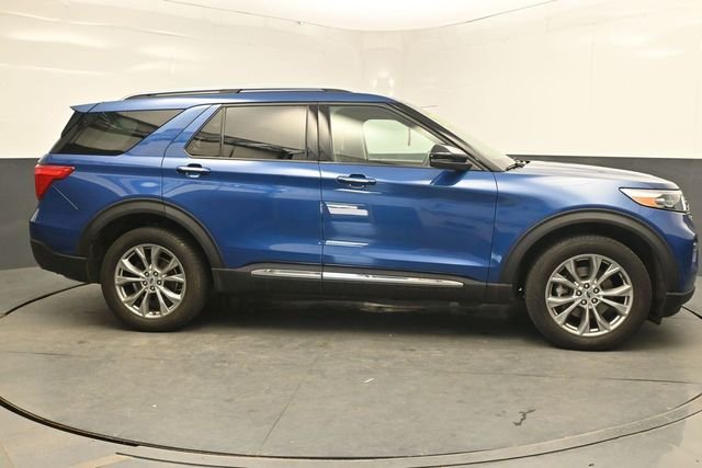 Used 2021 Blue Ford Limited image 9