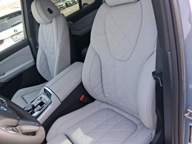 New 2026 Brooklyn Grey Metallic BMW xDrive50e image 15