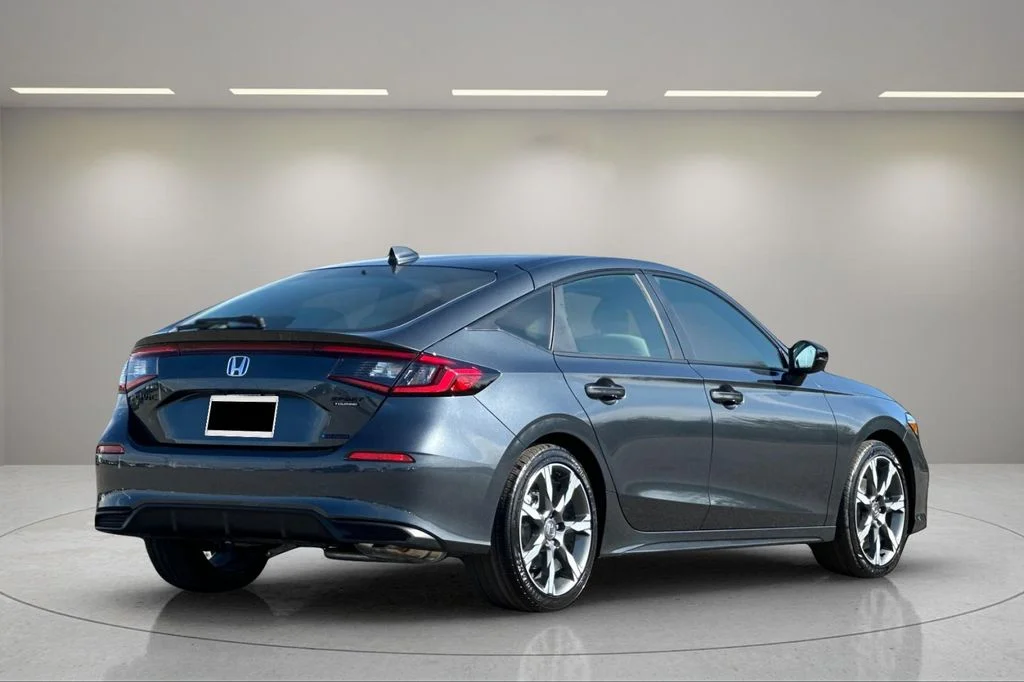 New 2026 Meteorite Gray Metallic Honda Sport Touring image 4