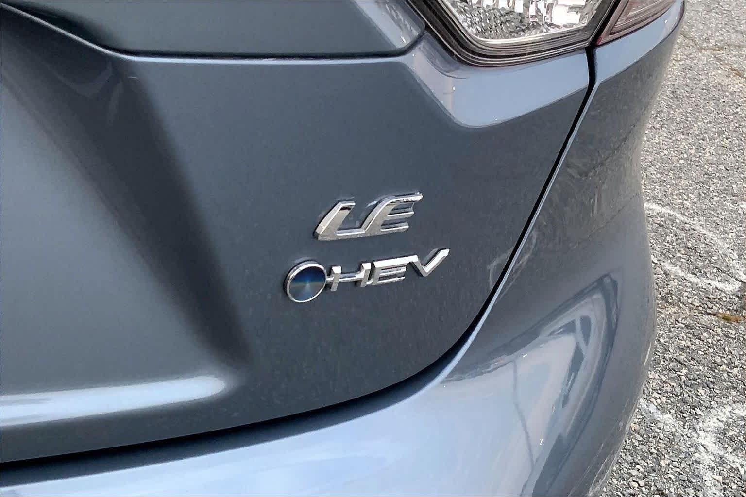 Used 2025 Celestite Toyota Hybrid LE image 10