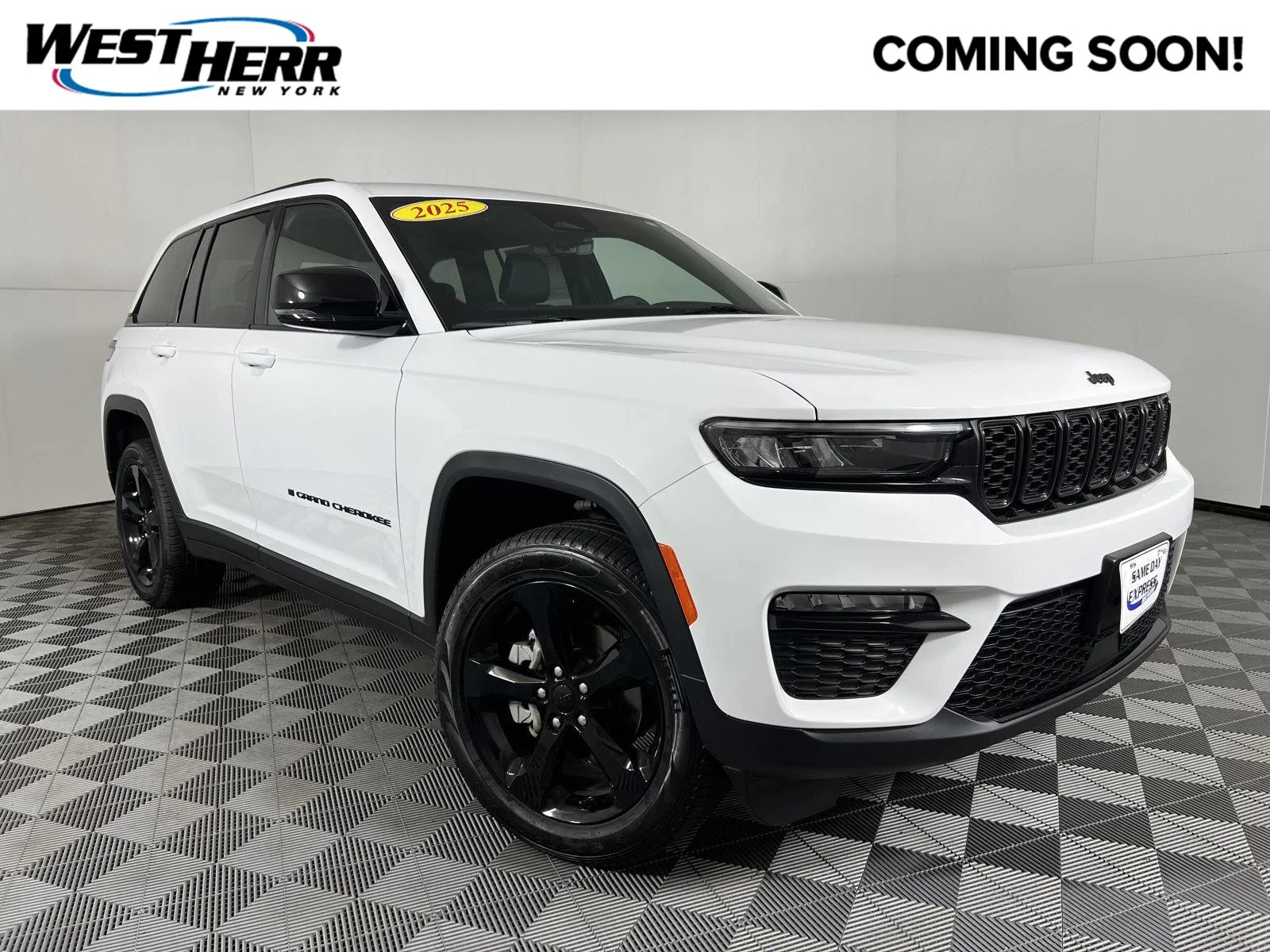 Used 2025 Bright White Clearcoat Jeep Limited image 1