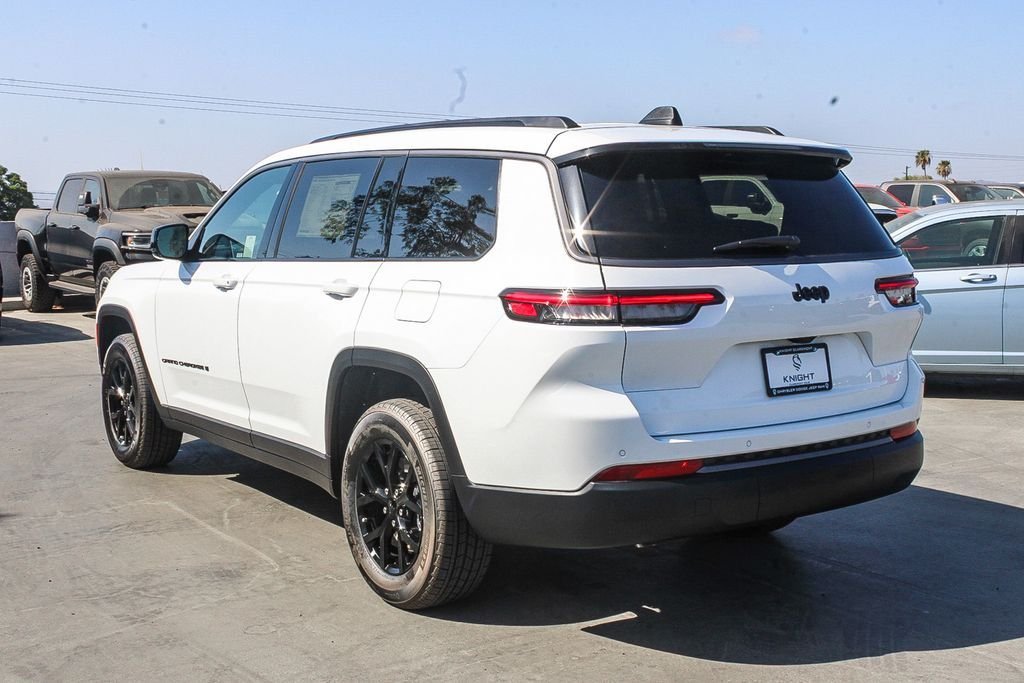 New 2026 Bright White Clearcoat Jeep Altitude image 7