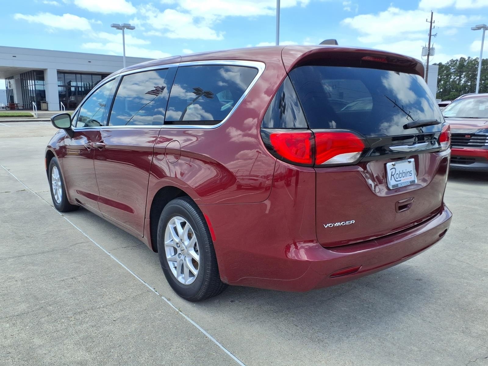 2023 Chrysler Voyager (fleet-only) LX - 3