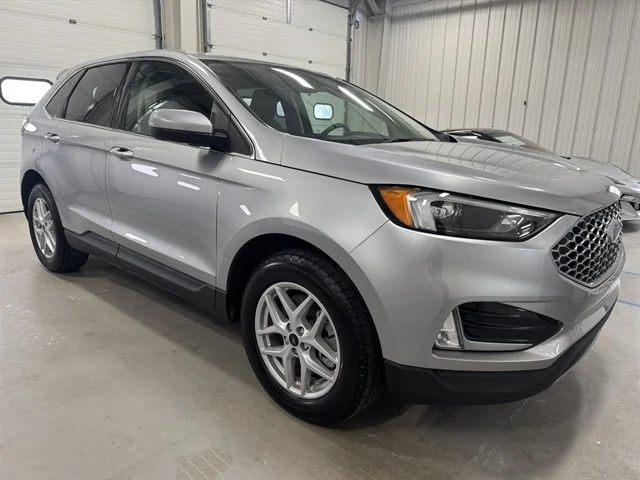 Used 2024 Silver FORD SEL image 2