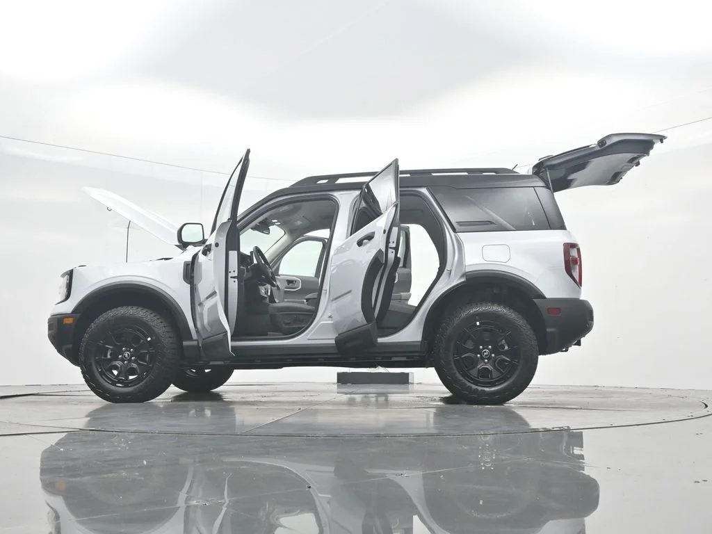 New 2026 Space White Metallic Ford Badlands® image 56