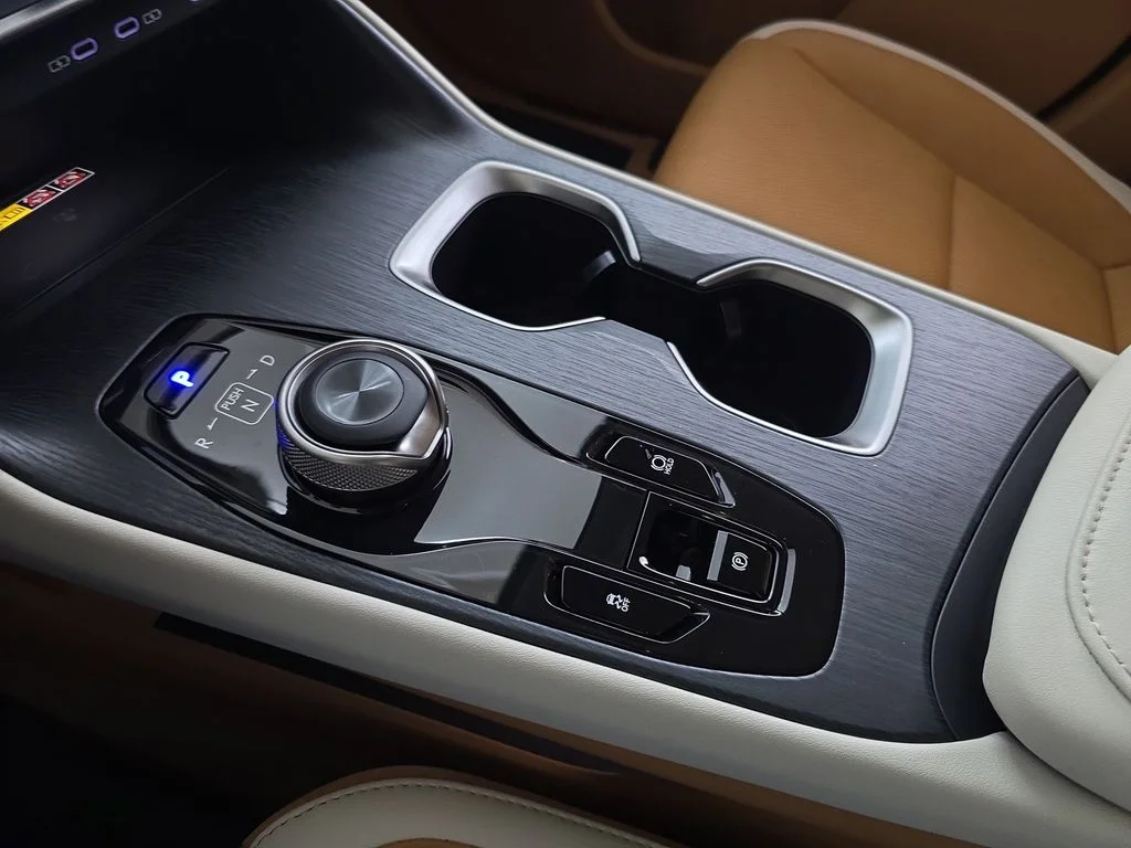New 2026 White Lexus 350e image 24