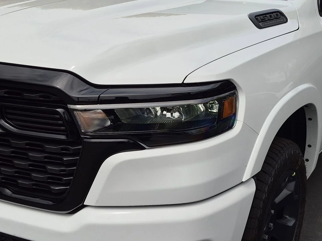 New 2026 Bright White Clear-Coat Exterior Paint RAM Big Horn/Lone Star image 10