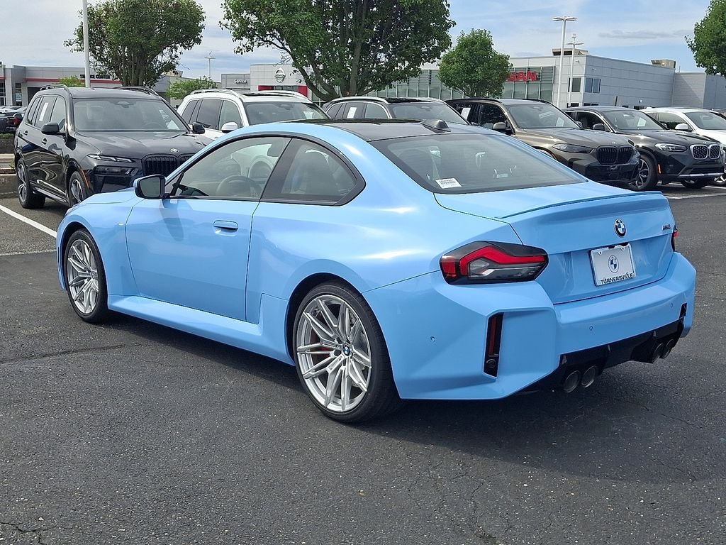 New 2026 Zandvoort Blue BMW Base image 3