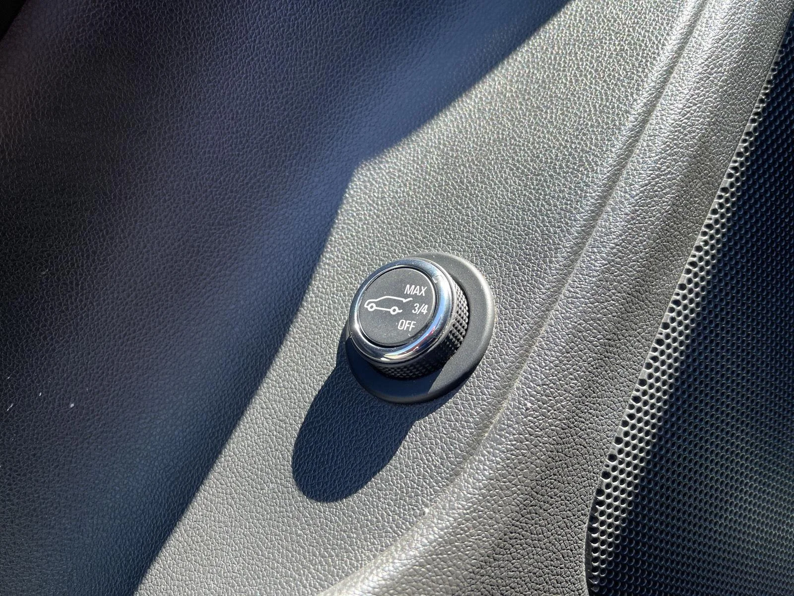 Used 2019 NIGHTFALL GRAY METALLIC Chevrolet RS image 13