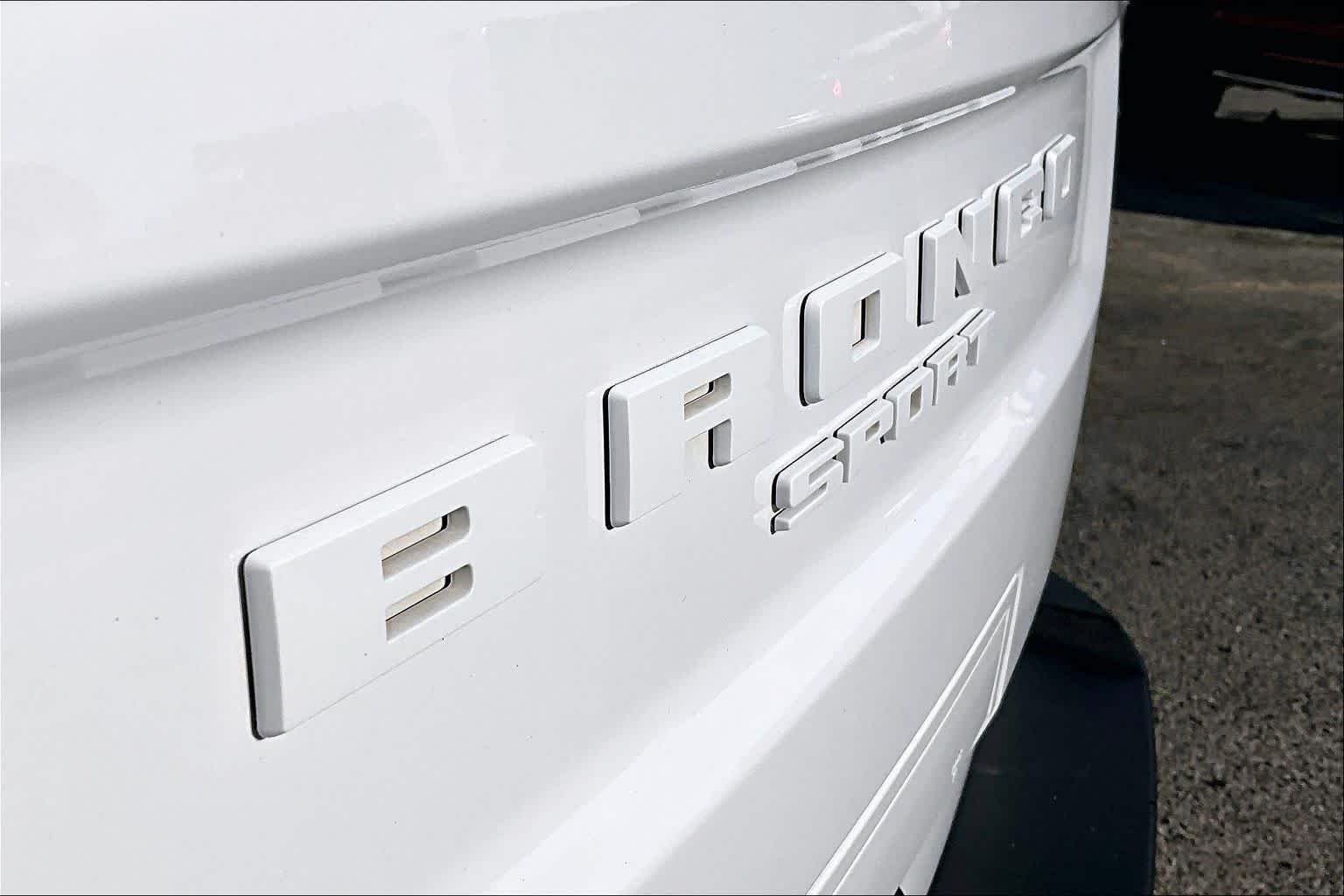 Certified Used 2022 Oxford White Ford Outer Banks image 12