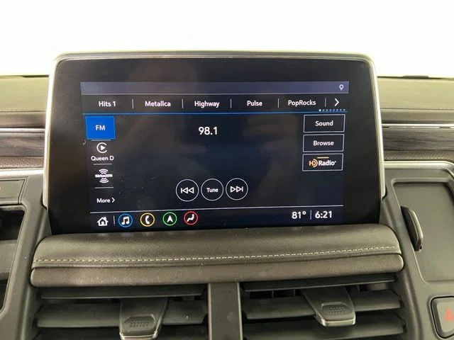 Used 2021 Gray GMC SLT image 23