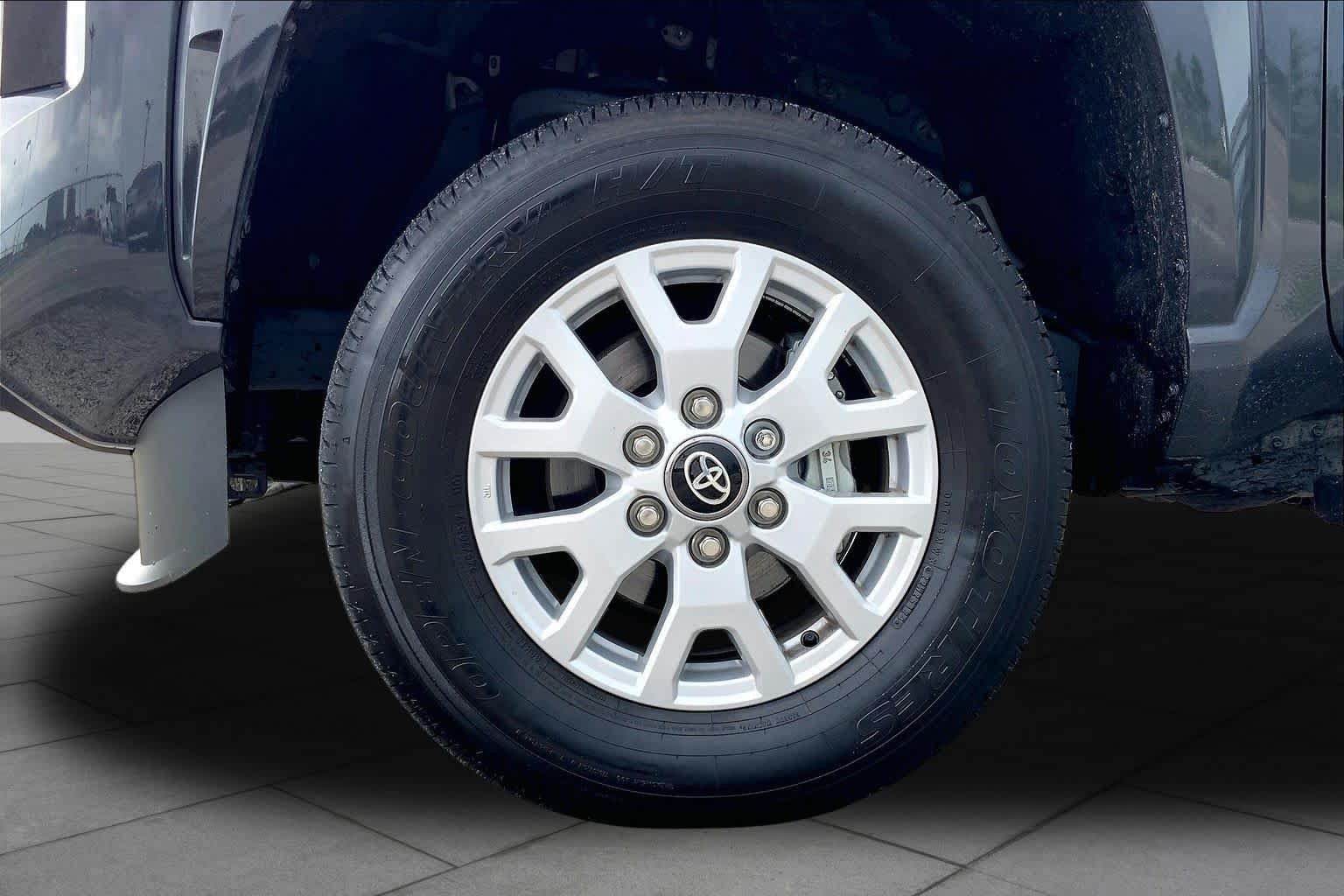 Used 2025 Underground Toyota SR image 11
