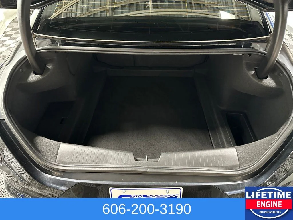 Used 2022 Black Cadillac V-Series image 20