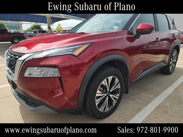 Used 2023 Red Nissan SV image 2