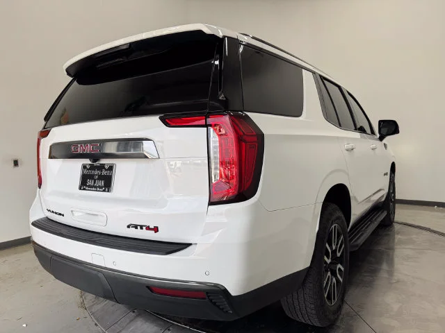 Used 2024 Summit White GMC AT4 image 33