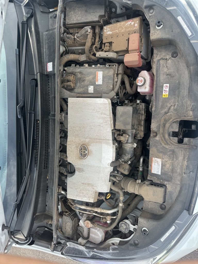 Used 2022 Beige Toyota XLE image 18