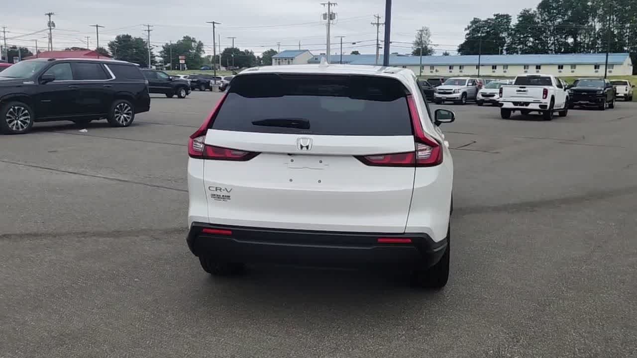 Used 2025 Platinum White Pearl Honda EX image 9
