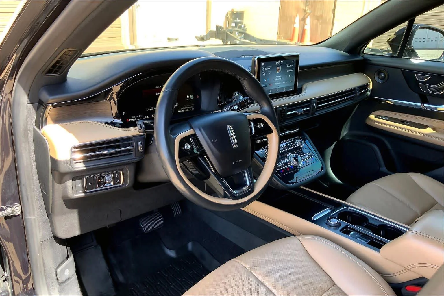 Used 2021 Infinite Black Lincoln Reserve image 18